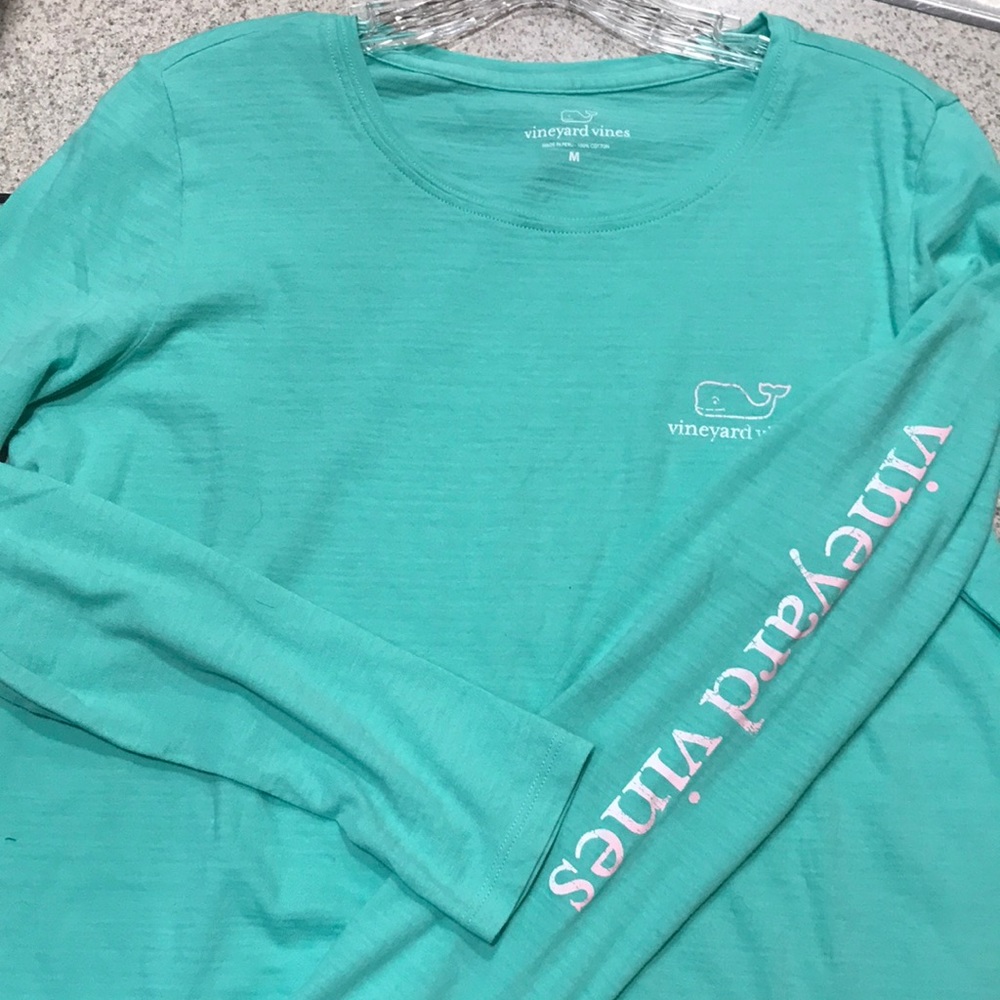 Vineyard Vines long sleeve t-shirt